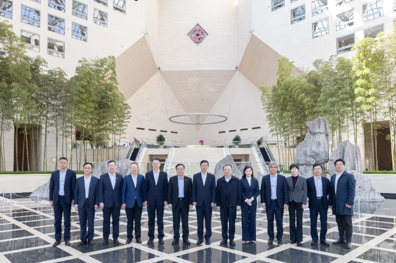 上海交大校领导带队访问中国银行推进银校合作